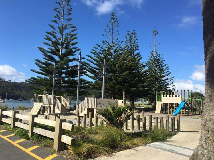 Whitianga Motel Экстерьер фото