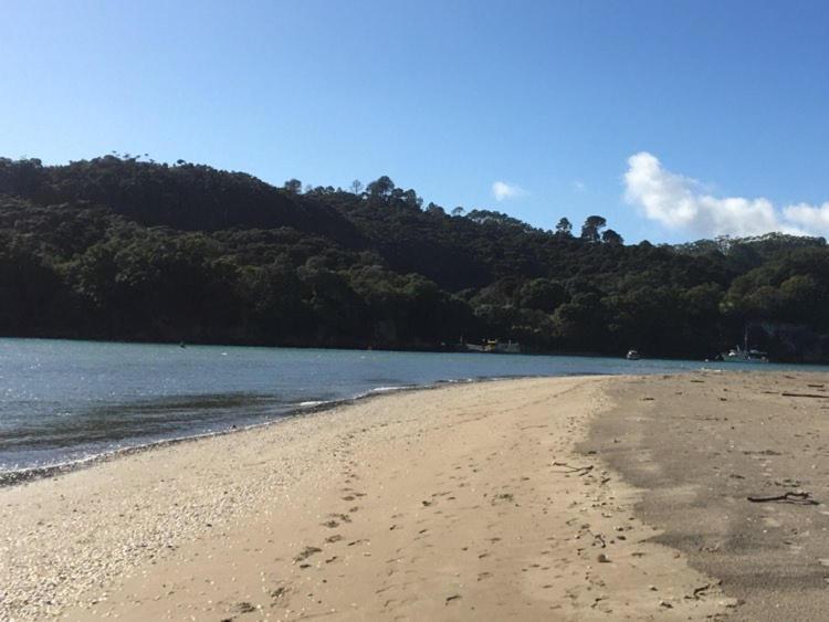 Whitianga Motel Экстерьер фото