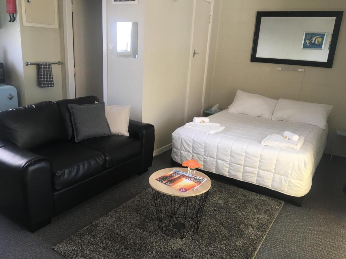 Whitianga Motel Экстерьер фото