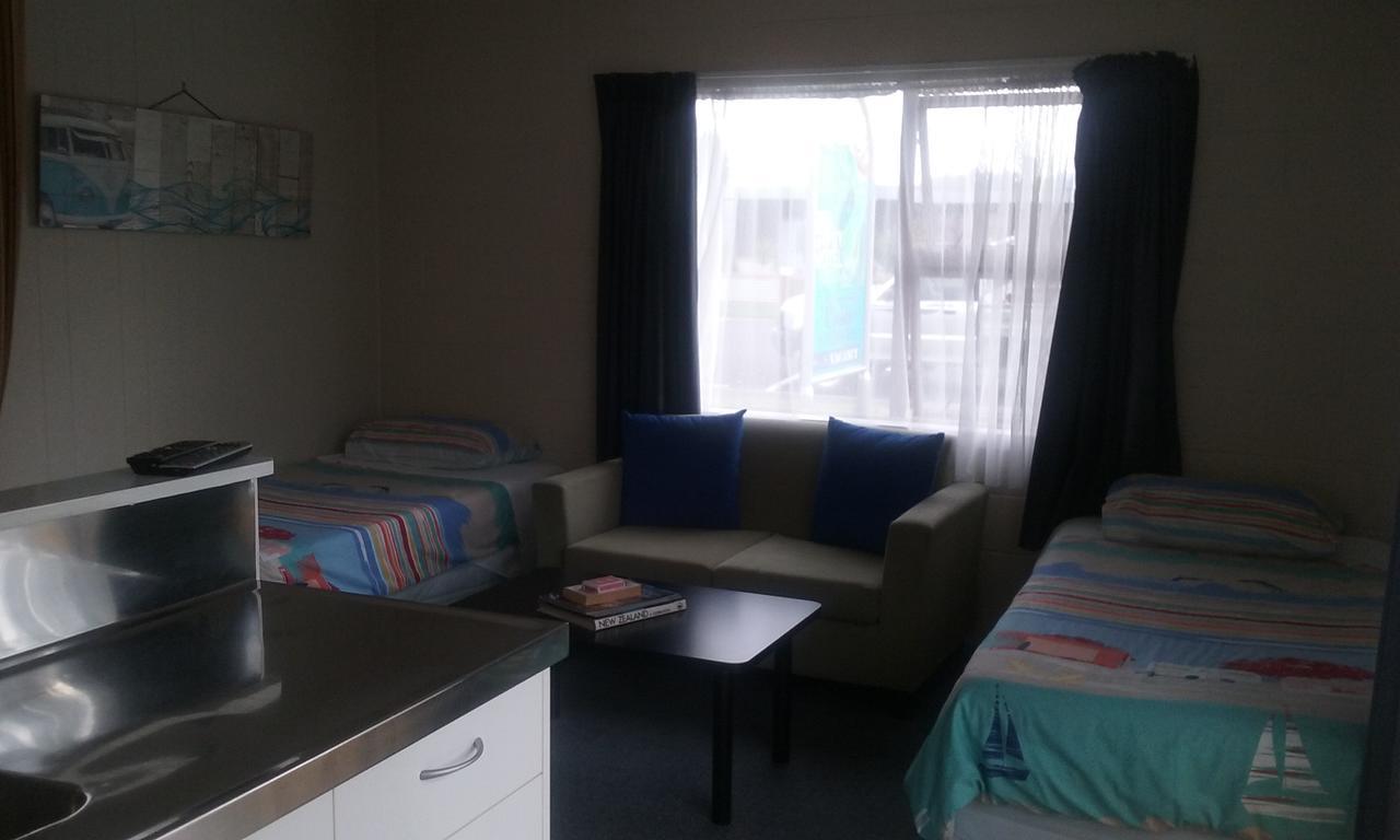 Whitianga Motel Экстерьер фото