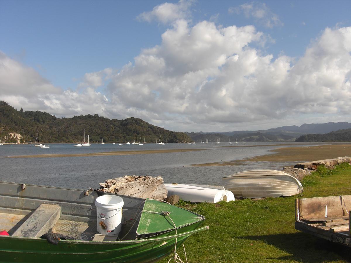 Whitianga Motel Экстерьер фото