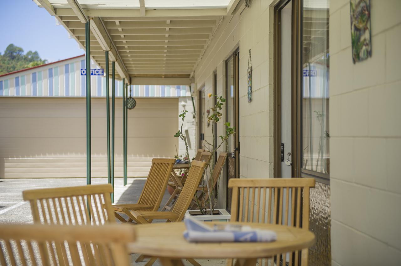 Whitianga Motel Экстерьер фото